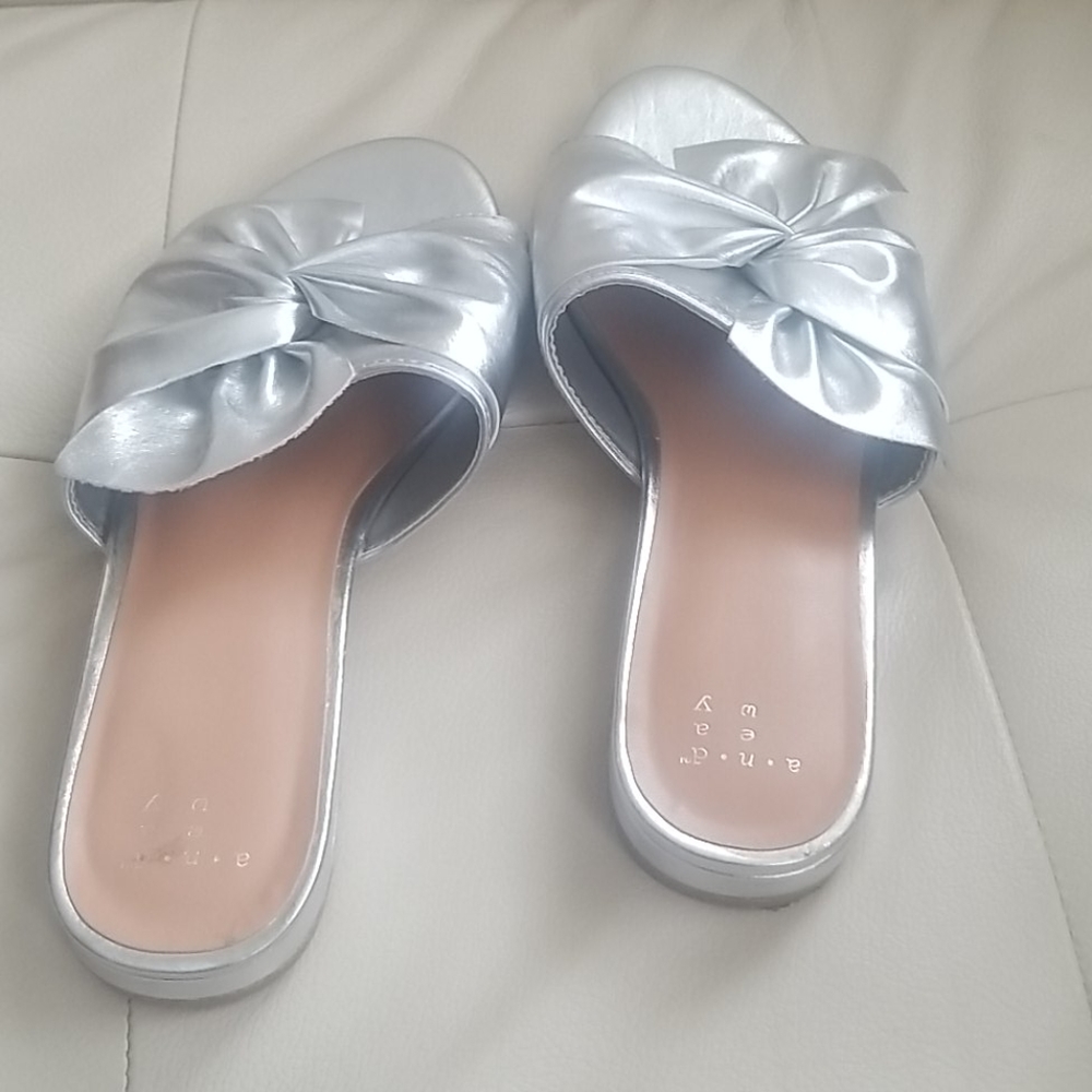 Target Slides